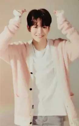 Junkyu · THE FIRST STEP: CHAPTER TWO