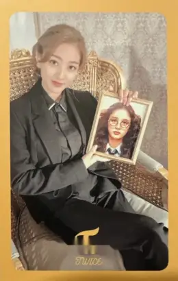 Jihyo · What is Love?