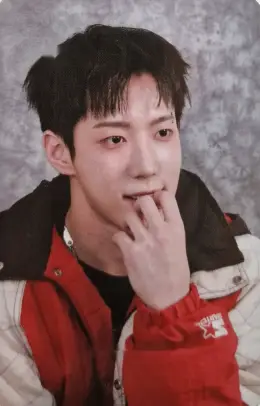 Jongwoo · Pink Crush