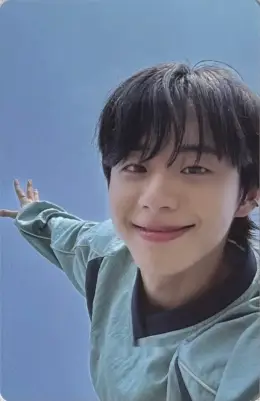 Jeongwoo · WHO WE ARE