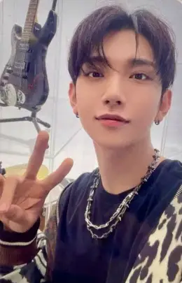 Joshua Hong · Dream