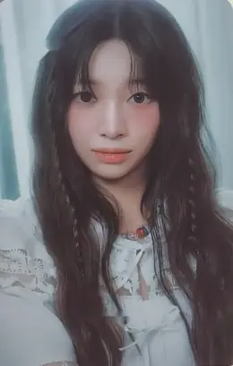 Nana · CURIOUS