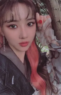 Yoohyeon · Dystopia : Lose Myself