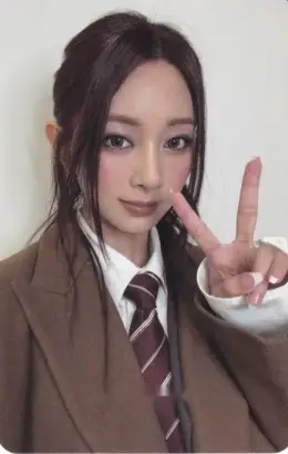 Tzuyu · TEN: The Story Goes On