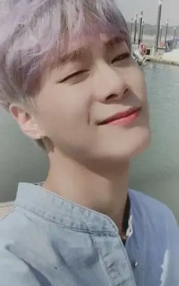 Moonbin · Gateway