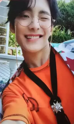 Park Junhee · Adventures in Wonderland