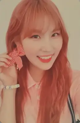 Yehana · Schxxl Out