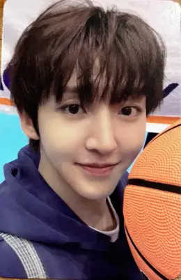 Donghyeon · Kick Out, Flip Now!