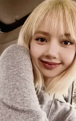 Lisa · BORN PINK