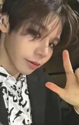 Juyeon · 01
