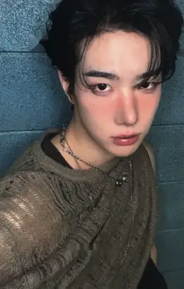 Jongwoo · 1’ONLY