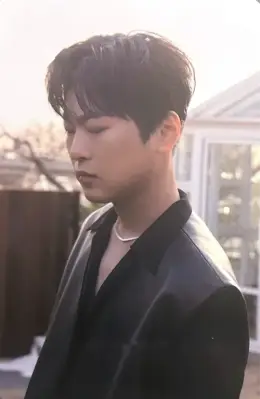 Park Kihun · The Alchemist