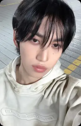 Kim JuHo · yesweare