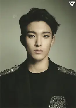 DK · 17 CARAT