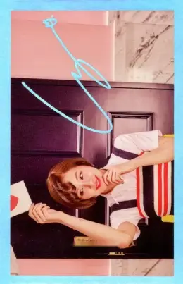 Chaeyoung · SIGNAL