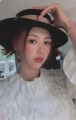 Yoohyeon · Dystopia : Lose Myself