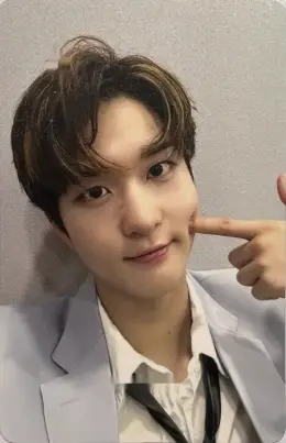 Kim Wooseok · NEW TOMORROW