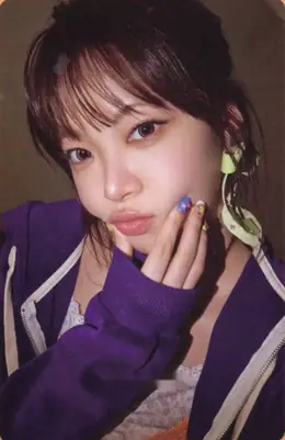 Hong Eunchae · PUREFLOW pt.1