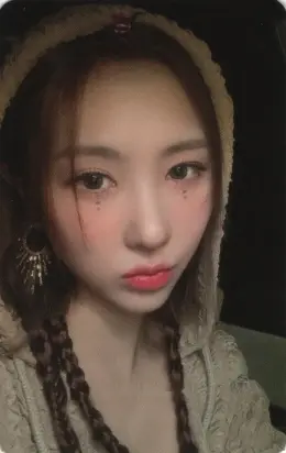 Yoohyeon · Apocalypse : From us