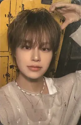 Daehwi · UPSIDE DOWN