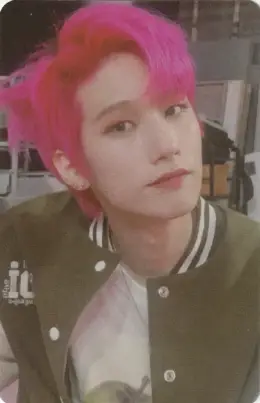 Dojin · RED in the Apple