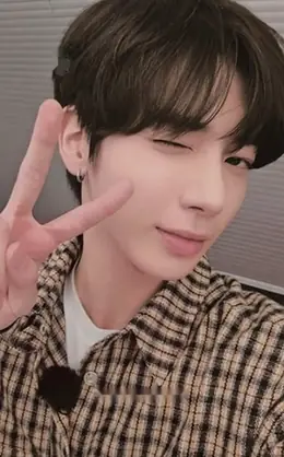 Taehyun · Ppulbatu Wari Wari