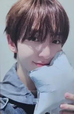 Donghyeon · Flip It, Kick It!