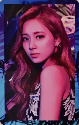 Tzuyu · Breakthrough
