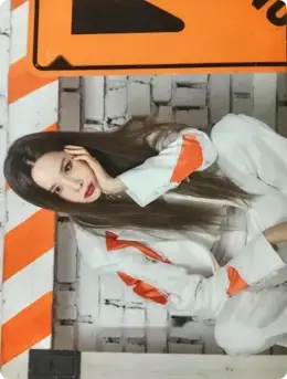Solji · Trouble