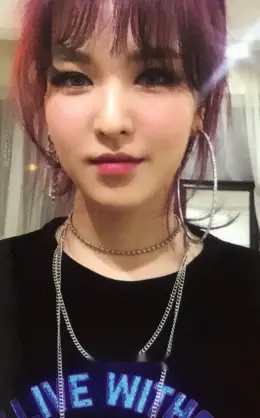 Wendy · The Perfect Red Velvet