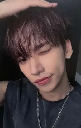 Hanjun · Maze Runner -Way Out-