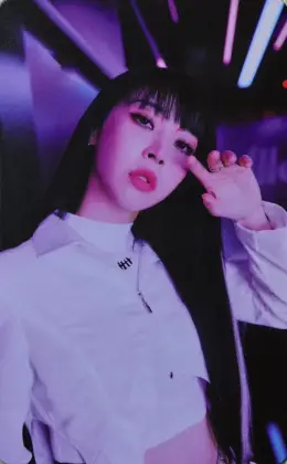 Moonbyul · MIC ON